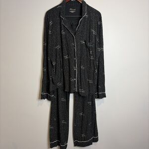 Heavenly By Victoria Pajama Set Sz XL Women’s Black Modal Stars Logo Button Up
